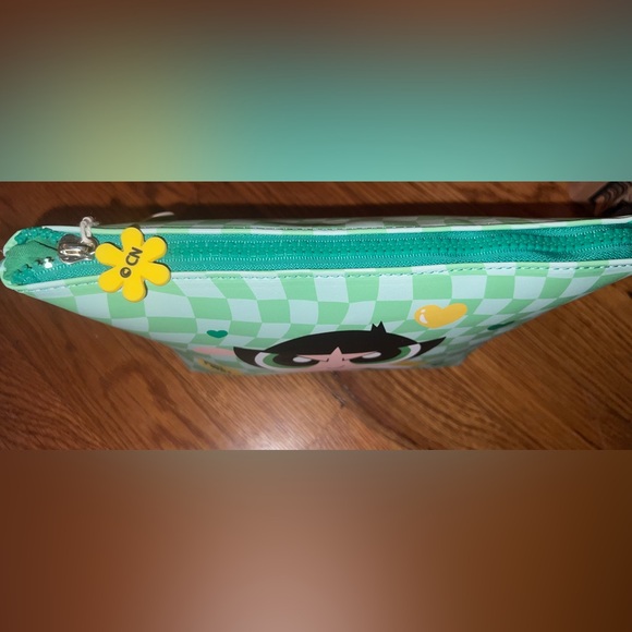 Powerpuff Girls Green Trapezoid Cosmetic Bag NWT - Picture 4 of 5